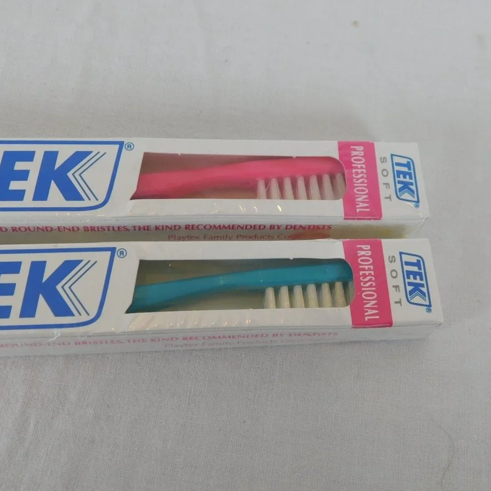 Tek Lot of 2 Toothbrush Professional Soft Ultra Colors Full Head Blue Pink 1991